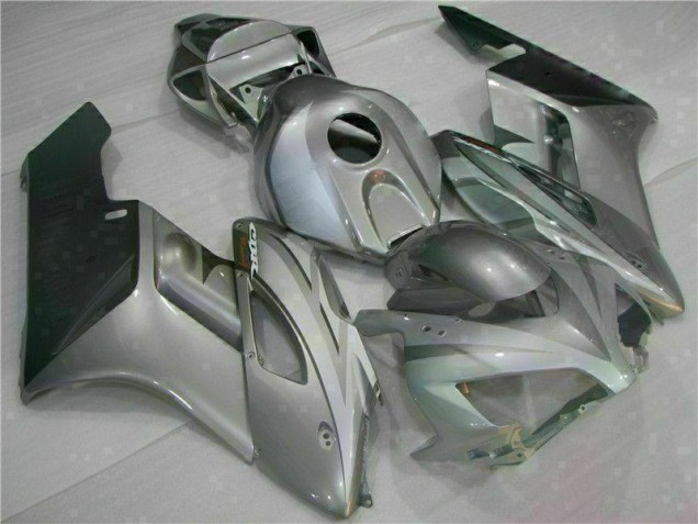 Carénage Honda CBR 1000 RR 2004-2005 - Argent Carénage Honda CBR 1000 RR 2004-2005 - Argent