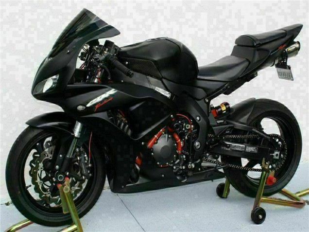 Carénage Honda CBR 1000 RR 2006-2007 - Noir Carénage Honda CBR 1000 RR 2006-2007 - Noir