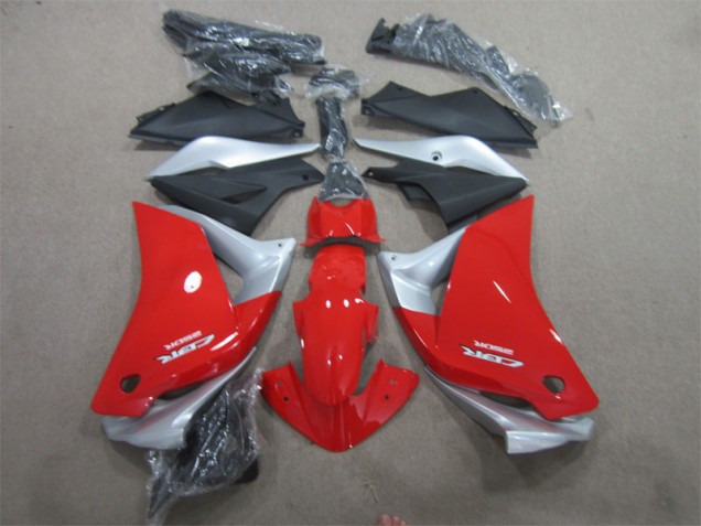 Carénage Honda CBR 125 R 2011-2013 - Rouge Argent Noir Carénage Honda CBR 125 R 2011-2013 - Rouge Argent Noir