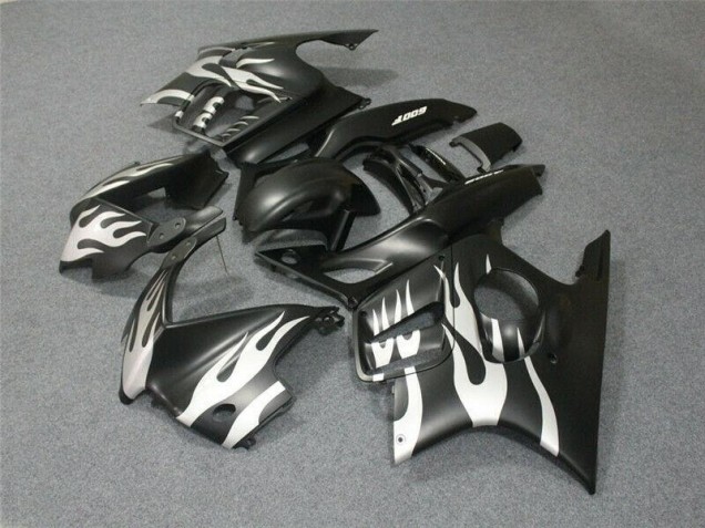 Carénage Honda CBR 600 F3 1995-1998 - Noir Blanc Flamme Carénage Honda CBR 600 F3 1995-1998 - Noir Blanc Flamme