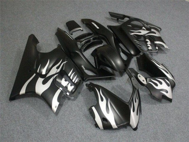 Carénage Honda CBR 600 F3 1995-1998 - Noir Blanc Flamme Carénage Honda CBR 600 F3 1995-1998 - Noir Blanc Flamme