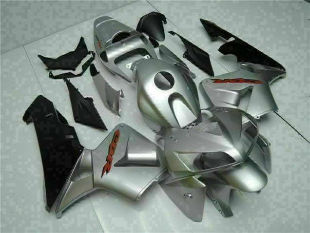 Carénage Honda CBR 600 RR 2005-2006 - Argent Carénage Honda CBR 600 RR 2005-2006 - Argent