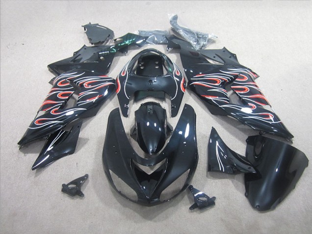 Carénage Kawasaki ZX10R 2006-2007 - Noir Blanc Rouge Flamme Carénage Kawasaki ZX10R 2006-2007 - Noir Blanc Rouge Flamme