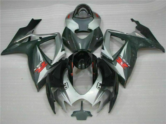 Carénage Suzuki GSXR 600 / 750 K6 2006-2007 - Argent Noir Carénage Suzuki GSXR 600 / 750 K6 2006-2007 - Argent Noir