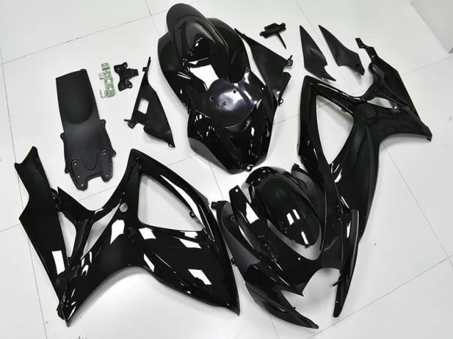 Carénage Suzuki GSXR 600 / 750 K6 2006-2007 - Noir Brillant Carénage Suzuki GSXR 600 / 750 K6 2006-2007 - Noir Brillant