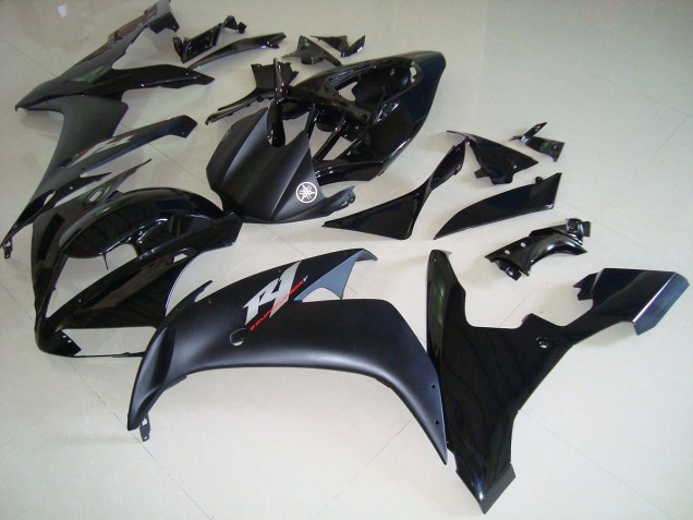 Carénage Yamaha R1 2004-2006 - Noir Brillant Carénage Yamaha R1 2004-2006 - Noir Brillant