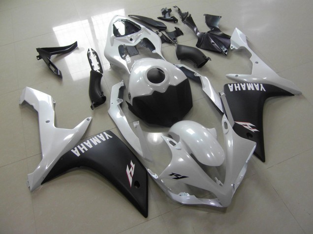Carénage Yamaha R1 2007-2008 - Blanc Nacré Noir Mat Carénage Yamaha R1 2007-2008 - Blanc Nacré Noir Mat