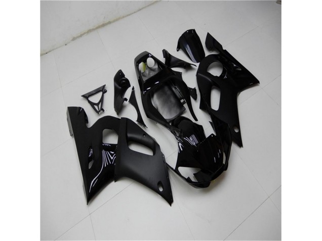 Carénage Yamaha R6 1998-2002 - Brillant Noir Mat Carénage Yamaha R6 1998-2002 - Brillant Noir Mat