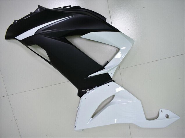 Carénages Kawasaki ZX6R 2013-2018 - Blanc Noir Carénages Kawasaki ZX6R 2013-2018 - Blanc Noir