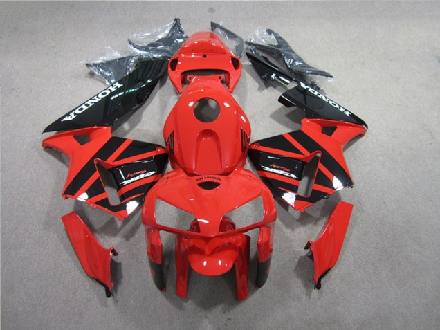 Kit Carénages Complet Honda CBR 600 RR 2005-2006 - Rouge Noir Kit Carénages Complet Honda CBR 600 RR 2005-2006 - Rouge Noir