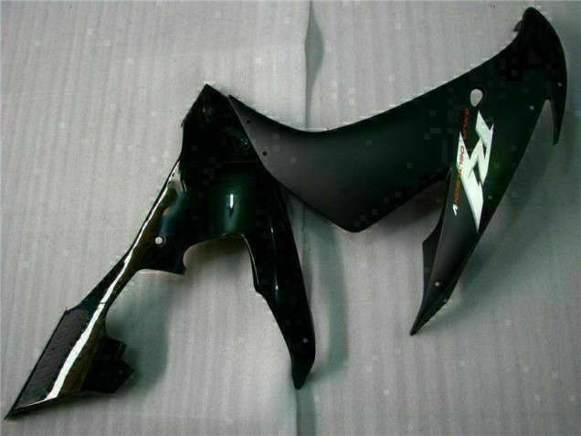 Kit Carénages & Plastique Yamaha R1 2004-2006 - Noir Kit Carénages & Plastique Yamaha R1 2004-2006 - Noir