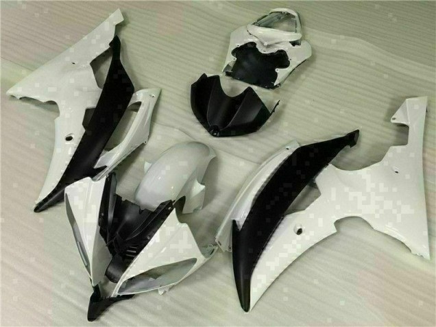 Kit Carénages & Plastique Yamaha R6 2008-2016 - Blanc Noir Kit Carénages & Plastique Yamaha R6 2008-2016 - Blanc Noir
